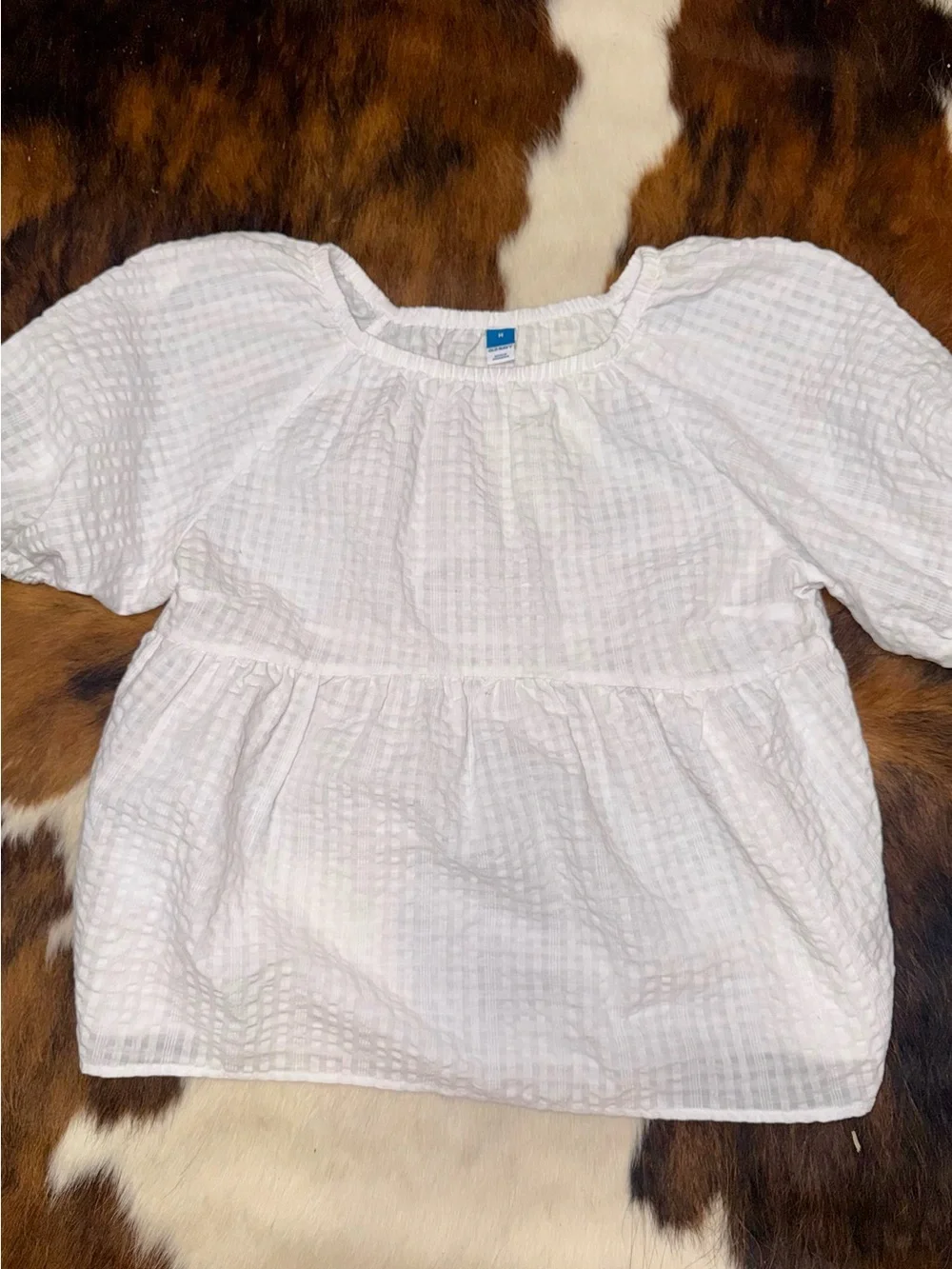 Old Navy White Textured Puff-Sleeve Women's Top